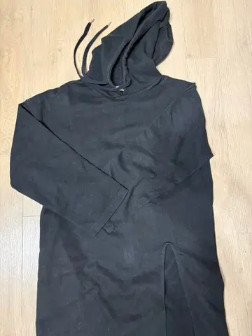 MOUSSY 후드 부착 슬릿 롱 원피스 블랙