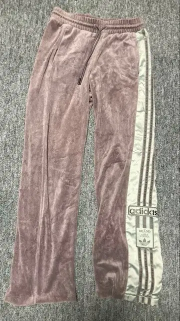 adidas 아디블레이크 팬츠 벨로아 ic8139