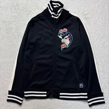 CHIKIRIYA 치키리야 토끼 자수 트랙 자켓 블랙