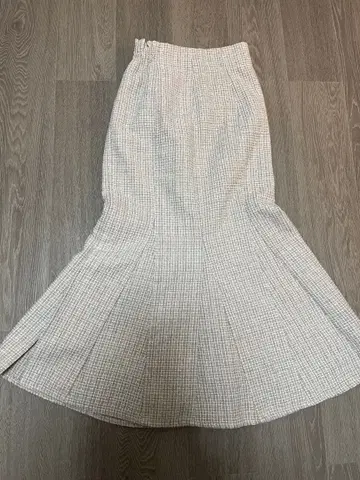 다즐린 롱 스커트