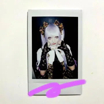 ZERA 제라 KIRAN 씨 폴라로이드