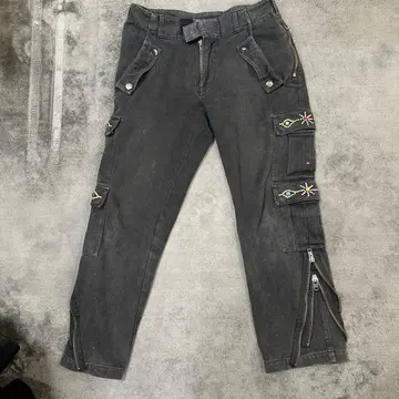 skins CRYSTAL STUDS CARGO / BLACK