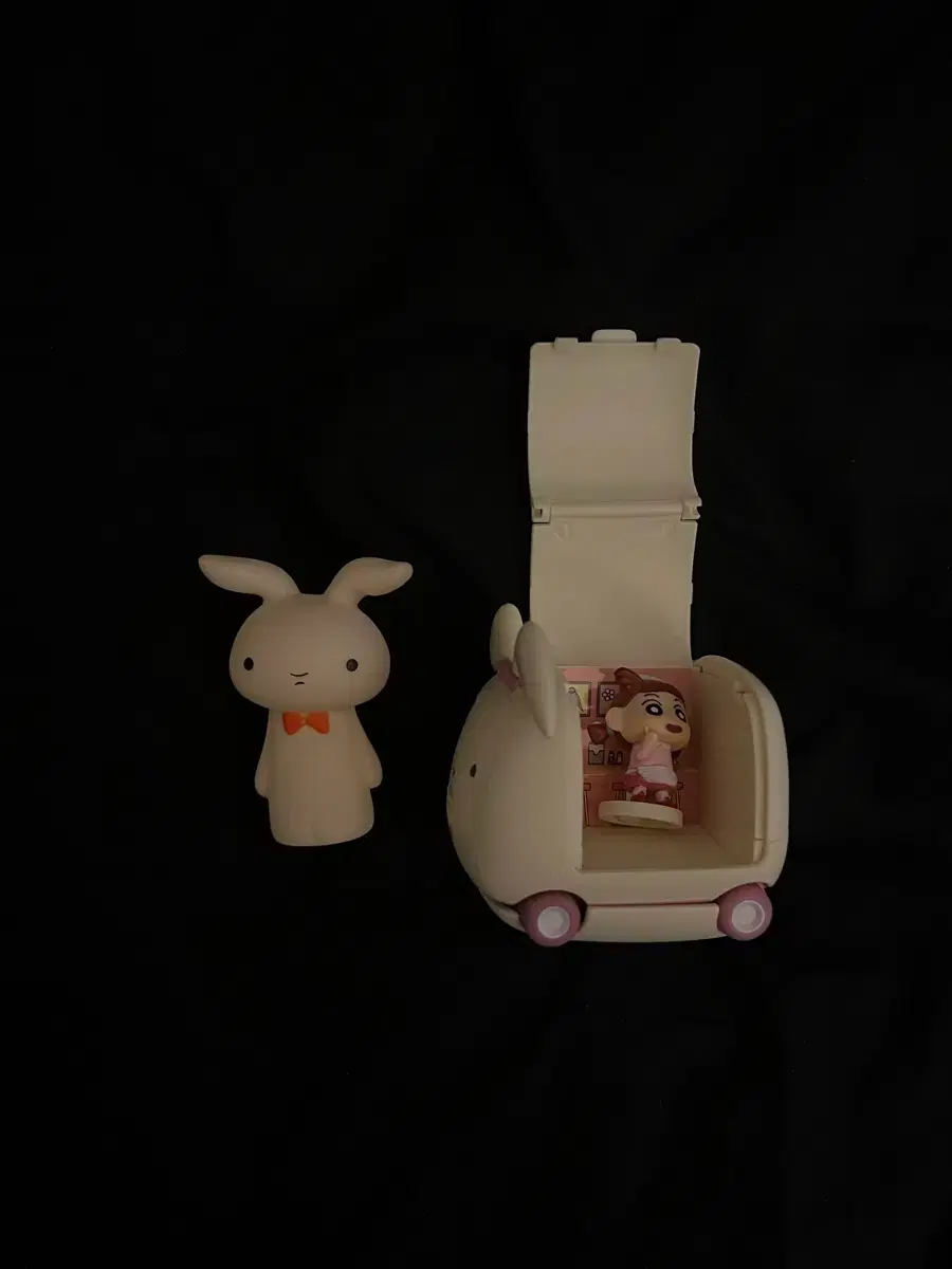 Crayon Shin-chan Yuri rabbit bulk