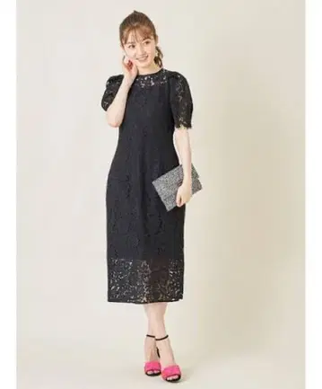 tocco 뒷면 스캘럽 x 리본 장식 퍼프 슬리브 전체 레이스 원피스