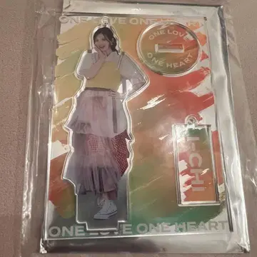 ONE LOVE ONE HEART 이치 아크릴 스탠드 아노네