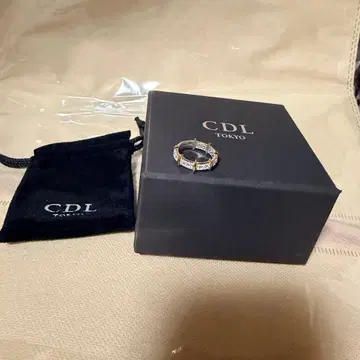 CDL TOKYO 골드톤 반지