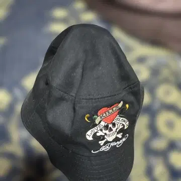 Ed Hardy 스컬 하트 캡