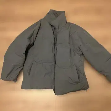 아들러 그레이 다운 자켓 심플