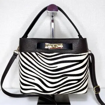 [ 새상품급 ] SAMUELE BARONI 제브라 송치 숄더 백