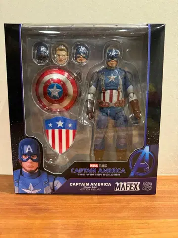 mafex 캡틴 미국 (Classic Suit)