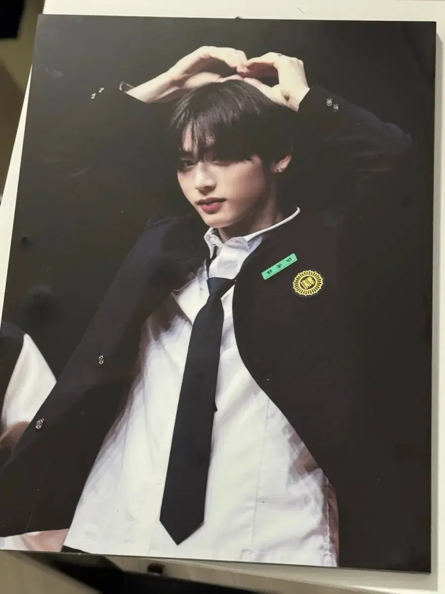 Boynextdoor goods bulk sell (frame, doll, poca)