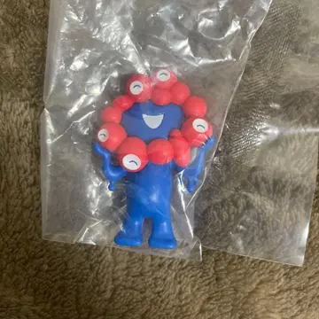 미야쿠미야쿠 피규어