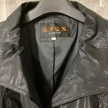 EVEX by KRIZIA 블랙 트렌치코트 42