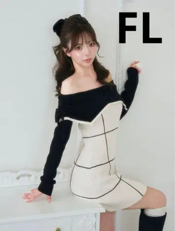 Darich 오프숄더 레이스업 리본 니트 미니 원피스