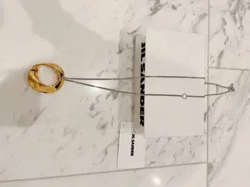 질 샌더 목걸이 정가 14만 5000엔