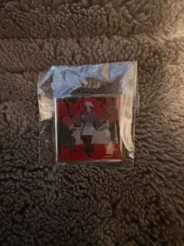 나토리 극장 식탁 핑 배지