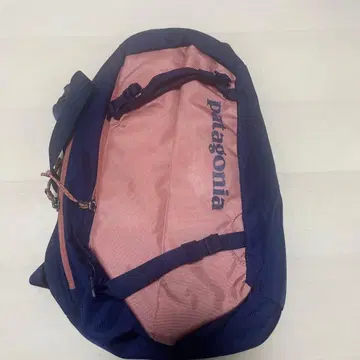 patagonia 슬링 백 네이비/핑크