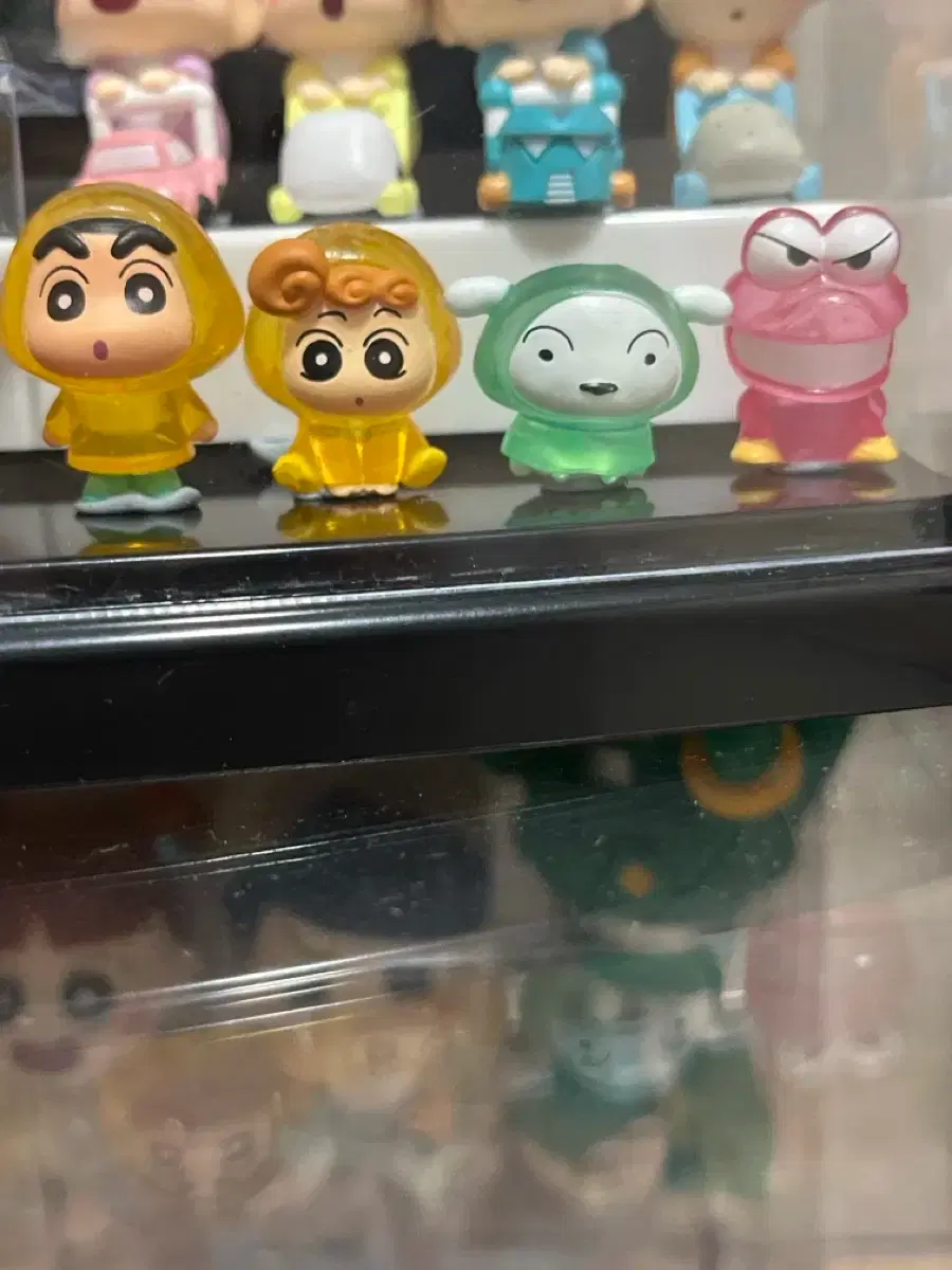 Crayon Shin-chan Mark 1 4-piece set