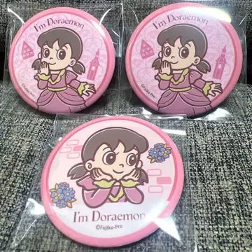도라에몽 시즈카짱 트레이딩 캔뱃지 3개