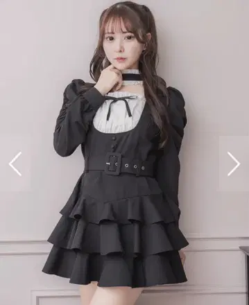 pium  초커 프릴 티어드 원피스 블랙