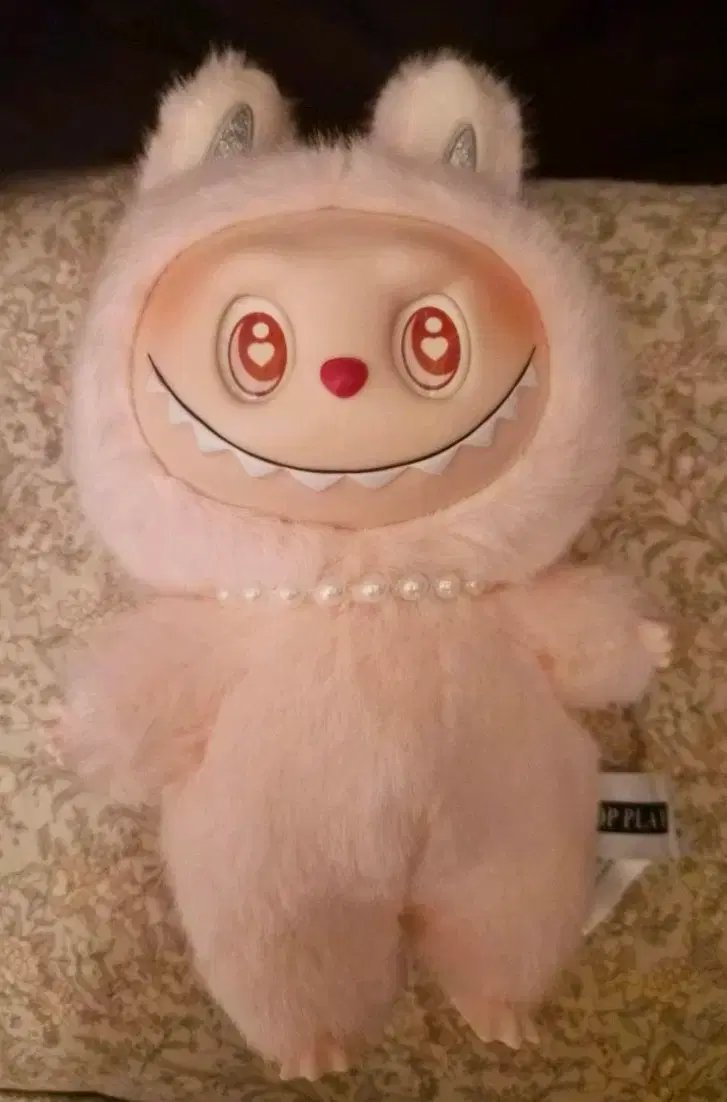 Labubu medium doll 30cm (new product)