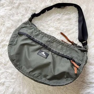 GREGORY 새첼 나일론 숄더백 M 사이즈 그린 카키 y2k
