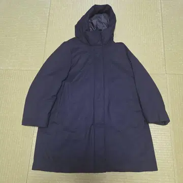 희소성 UNIQLO 하이브리드 다운 코트 2XL 다운 90 네이비