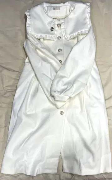 axes femme POETIQUE 세일러 카라 A라인 코트