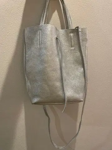 실버 미니 숄더백
