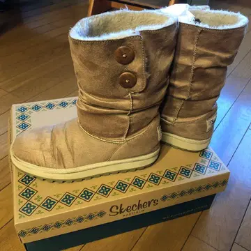 Skechers 베이지 어그 부츠 25cm
