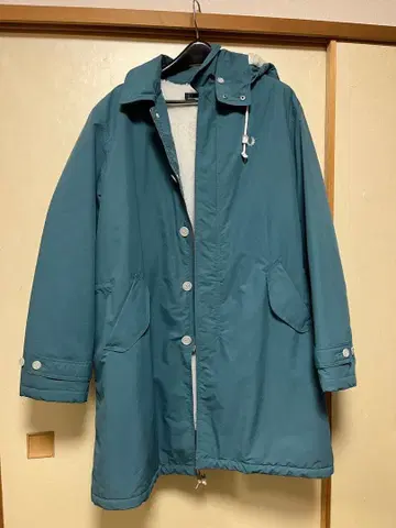 파란색 롱 코트 L 사이즈