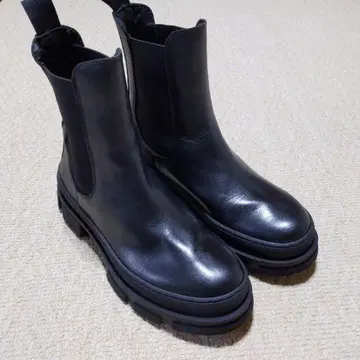 REMME 레메 사이드 고어 부츠 블랙 컬러 사이즈 38