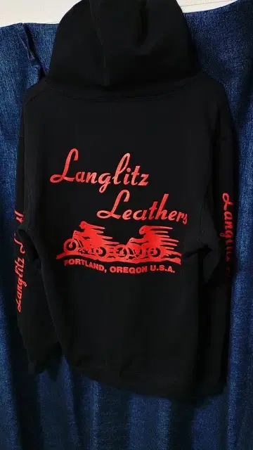 Langlitz Leathers 블랙 후드티