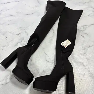 미사용 새상품 ZARA 자라 니하이 부츠 블랙 24.5