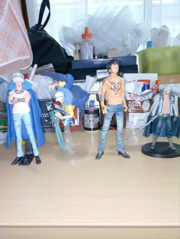 원피스 로우 피규어 3개 + 증정 스모커 대령