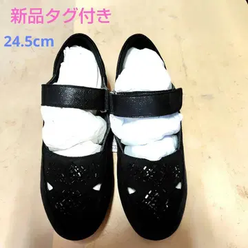 택 포함 새상품 블랙 펌프스 24.5cm