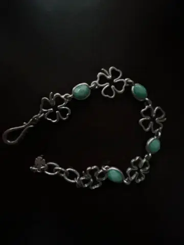 빈티지 클로버 모티브 팔찌