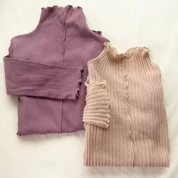 ROSE BUD moment+ 골지 리브 하이넥 메로우 티셔츠 니트