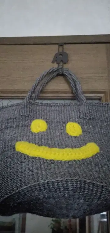 스마일리 사이잘 카고백