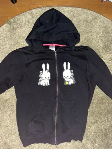 CUNE 지퍼 후드티