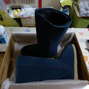 다크 블루 어그 부츠