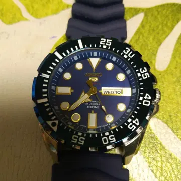 다이버 워치 네이비