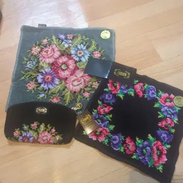 FEILER 꽃무늬 손수건 2개와 파우치 세트