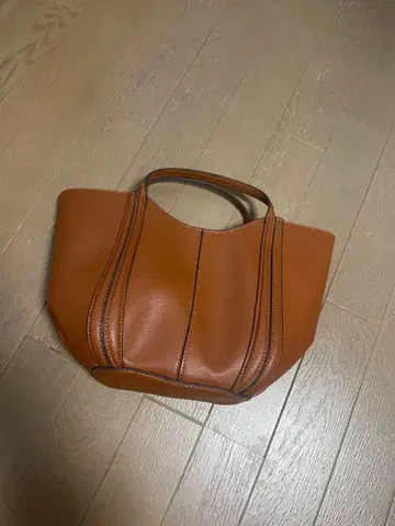 ZARA 핸드백
