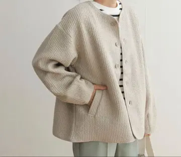 노카라 자켓 그레이 계열 URBAN RESEARCH