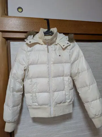 Tommy Hilfiger 후드 부착 다운 자켓 아이보리