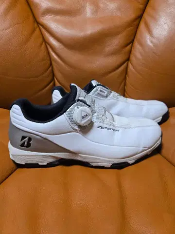 브릿지스톤 제로 스파이크 바이터 라이트 골프화 26cm BOA