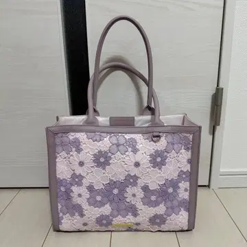 Maison de FLEUR 플라워 레이스 스퀘어 토트백