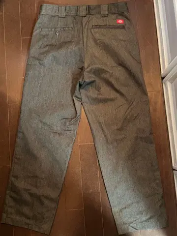 Dickies 그레이 치노 팬츠