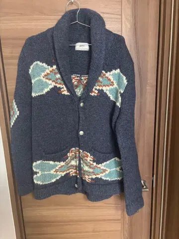 Barns 니트 가디건 사이즈 40
